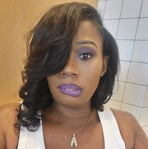 Meet your Posher, Aisha